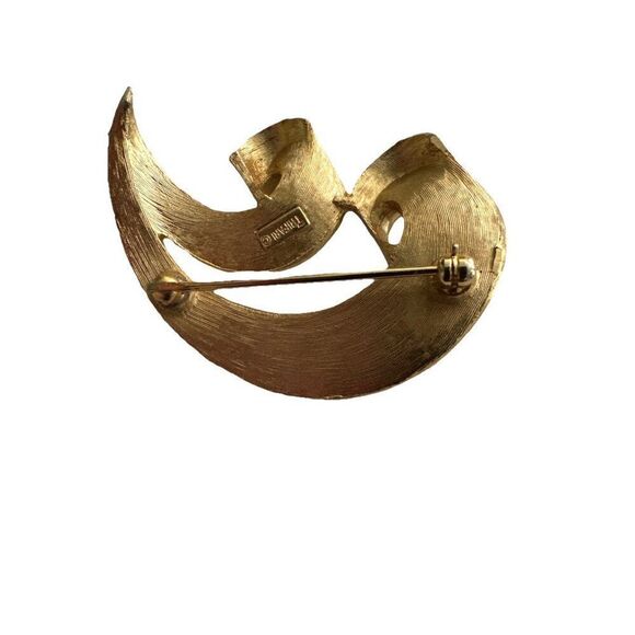 Vintage Crown Trifari Gold-Tone Modernist Wave Brooch Pin - Picture 2 of 2